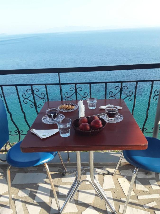 Odhisea Hotel Restaurant Qeparo Ngoại thất bức ảnh